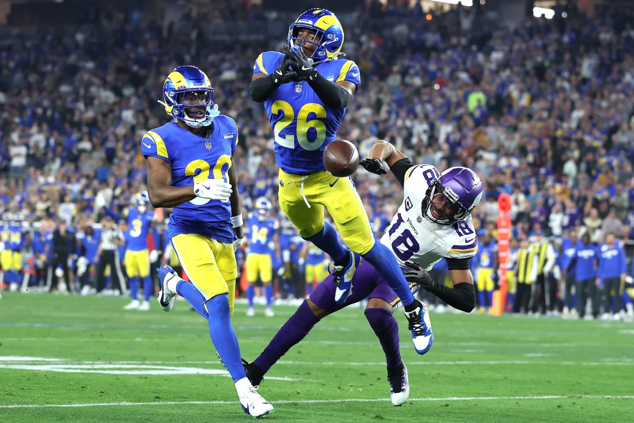 Rams-Dominate-Vikings-with-Stifling-Defense-and-Strong-Offense